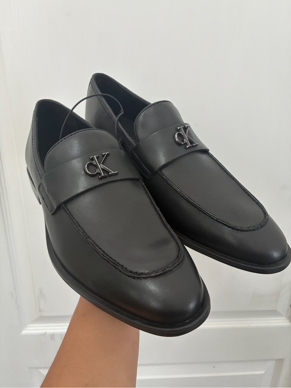 Calvin Klein Men’s Black CK Logo Loafers Slip-On Dress Shoes Size 8M 41